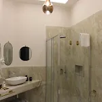Incentro Elegant 招待所