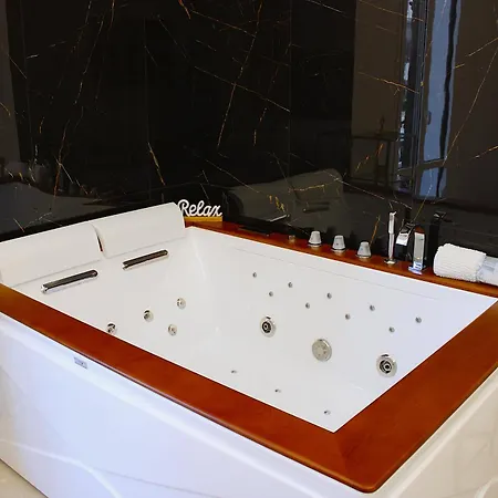 Incentro Elegant Konukevi 3*